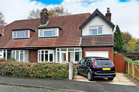 3 bedroom semi-detached house for sale