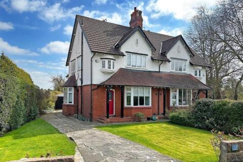 4 bedroom semi-detached house for sale