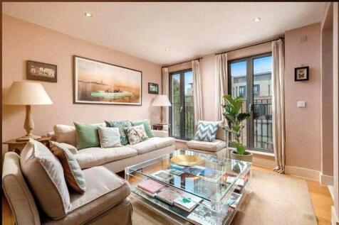 Bonchurch Road, Portobello, London, W10 2 bed flat for sale