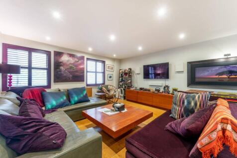 Chepstow Road, Westbourne Grove... 2 bed flat for sale