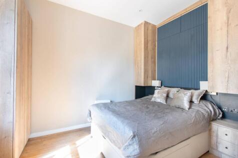 Ladbroke Square, Notting Hill Gate... 1 bed flat for sale