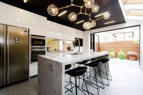 Mendora Road, Fulham, London, SW6 4 bed house for sale