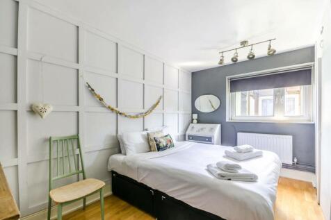 Lampeter Square, Barons Court... 1 bed flat for sale