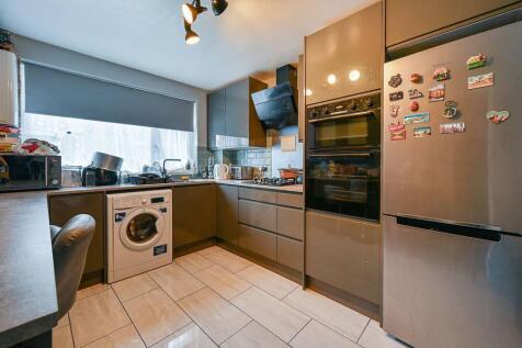 Wilkinson Way, Chiswick, London, W4 5 bed terraced house for sale