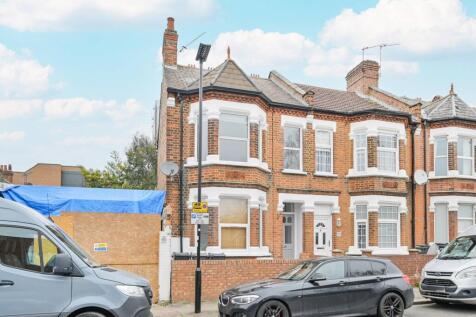 Layton Road, Brentford, TW8 1 bed flat for sale