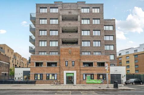 Commerce Road, Brentford, TW8 2 bed flat for sale
