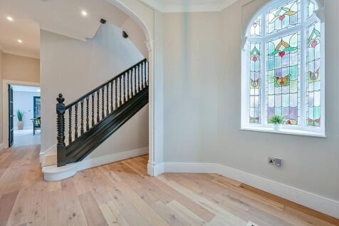 Heathfield Road, Acton, London, W3 5 bed semi
