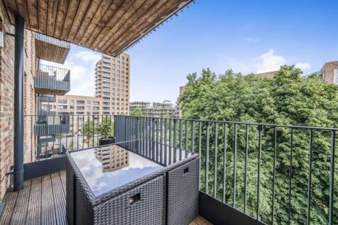 Whelan Road, South Acton, London, W3 2 bed flat for sale