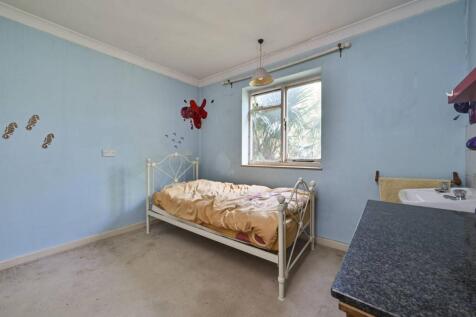 Canonbury Square, Canonbury, London, N1 4 bed terraced house for sale