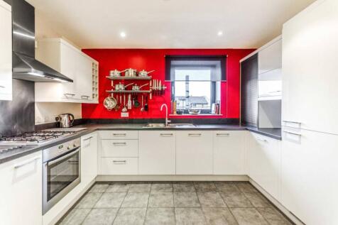 Hornsey Street, Holloway, London, N7 2 bed flat for sale
