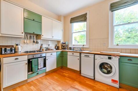 Petherton Road, Highbury, London, N5 2 bed flat for sale