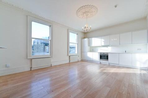 Cardozo Road, Hillmarton Conservation... 2 bed flat for sale
