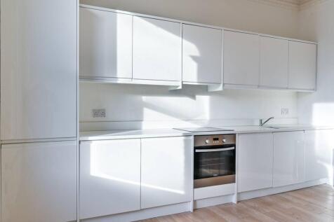 Cardozo Road, Hillmarton Conservation... 2 bed flat for sale