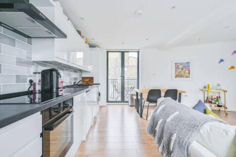 34 Englefield Road, De Beauvoir Town... 2 bed flat for sale