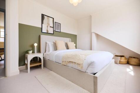 Adolphus Road, Finsbury Park, London, N4 2 bed flat for sale