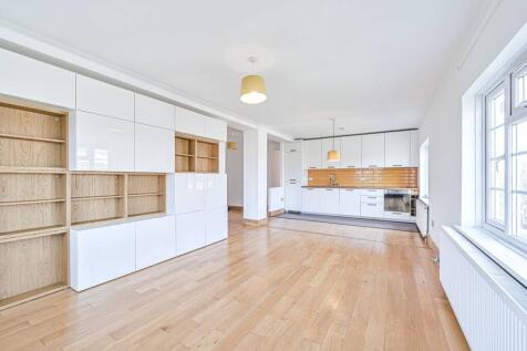 Hillcrest Court, Kilburn, London, NW2 3 bed flat for sale