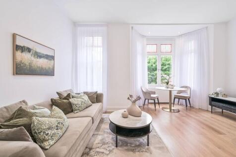 Willoughby Road, Hampstead, London, NW3 1 bed flat for sale