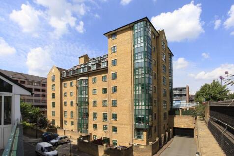 Belvedere Heights, St John's Wood... 2 bed flat for sale