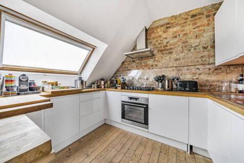 Bolton Road, St John's Wood, London, NW8 3 bed flat for sale