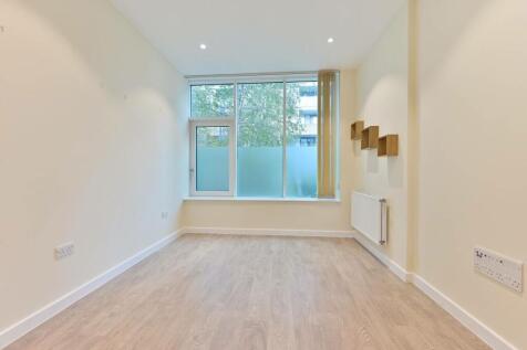 Spectrum Way, Wandsworth, London, SW18 1 bed flat for sale