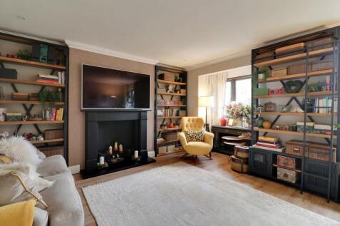 Eliot Gardens, Roehampton, London, SW15 4 bed terraced house for sale