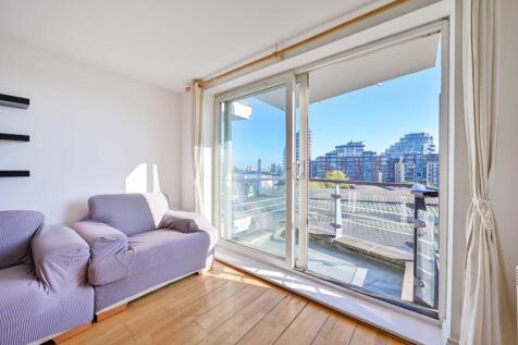 Smugglers Way, Wandsworth, London, SW18 2 bed flat for sale