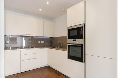 Upper Richmond Road, Putney, London... 1 bed flat for sale