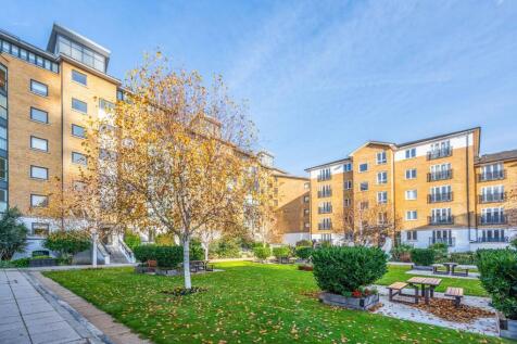 Prices Court, Cotton Row, Battersea... 2 bed flat for sale