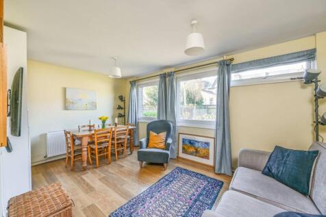 Swanage Road, Wandsworth, London, SW18 1 bed flat for sale