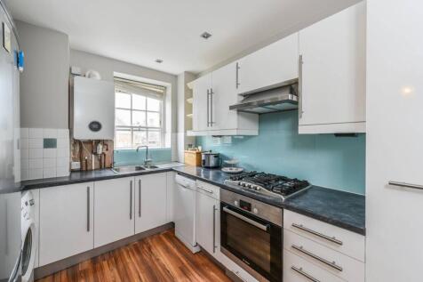 Wilson House, Clapham North, London, SW8 2 bed flat for sale