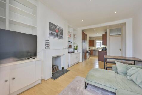 Eglantine Road, Wandsworth, London, SW18 2 bed flat for sale
