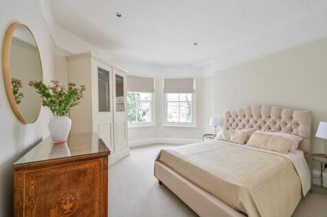 Wandsworth Common Westside... 2 bed flat for sale