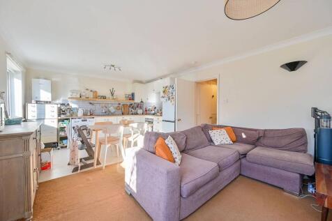 Castlebar Park, Ealing, London, W5 1 bed flat for sale