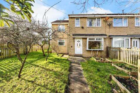 Thistle Close, Birkby, West Yorkshire... 5 bed end of terrace house for sale