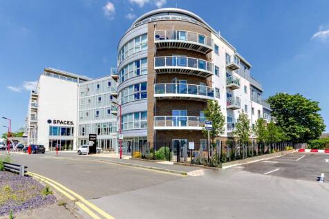 Austen House, Guildford, GU1 2 bed flat for sale