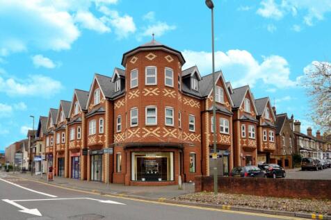 Valentine House, Guildford, GU1 3 bed flat for sale