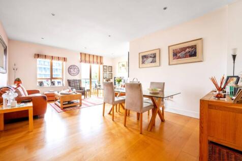 Epsom Road, Guildford, GU1 3 bed flat for sale