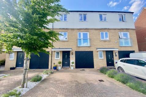 Kite Way, Hampton Vale, Peterborough 5 bed house for sale