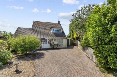 Stonewood Close, Seaford 4 bed detached house for sale