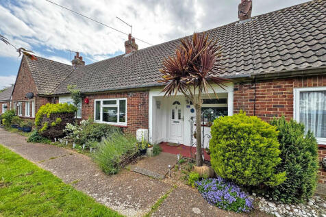 1 bedroom terraced bungalow for sale