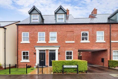 Lavender Lane, Great Denham 3 bed semi