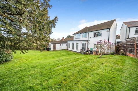 Whitegate Gardens, Harrow, Middlesex 4 bed detached house for sale