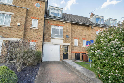 Goodhall Close, Stanmore, London 3 bed terraced house for sale