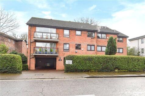 Gordon Avenue, Stanmore, Middlesex 2 bed apartment for sale