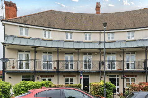 Lady Aylesford Avenue, Stanmore... 5 bed house for sale