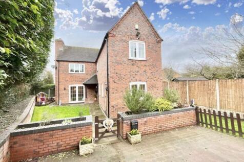 Newport Road, Stafford ST20 3 bed detached house for sale