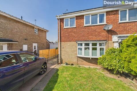 3 bedroom semi-detached house for sale