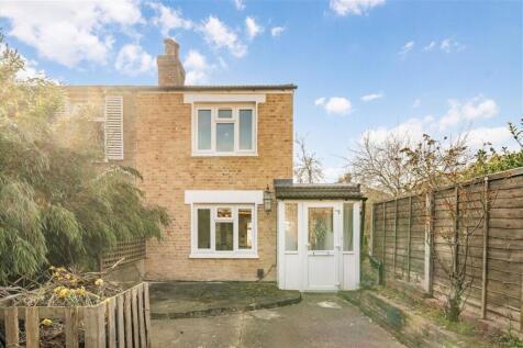 2 bedroom end of terrace house for sale