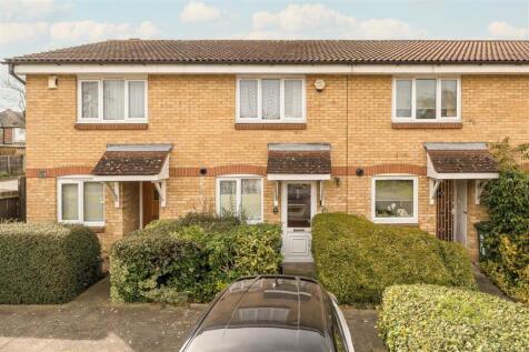 Greenside Close, London SE6 2 bed terraced house for sale