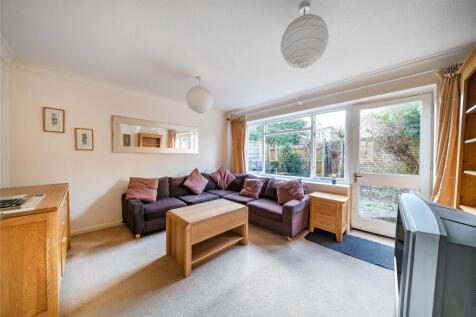 Portland Road, Kingston Upon Thames KT1 2 bed terraced house for sale